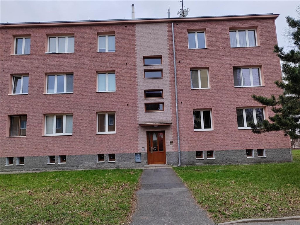 Nájem hezkého OV bytu 1+3+L v žádané části města Chomutov