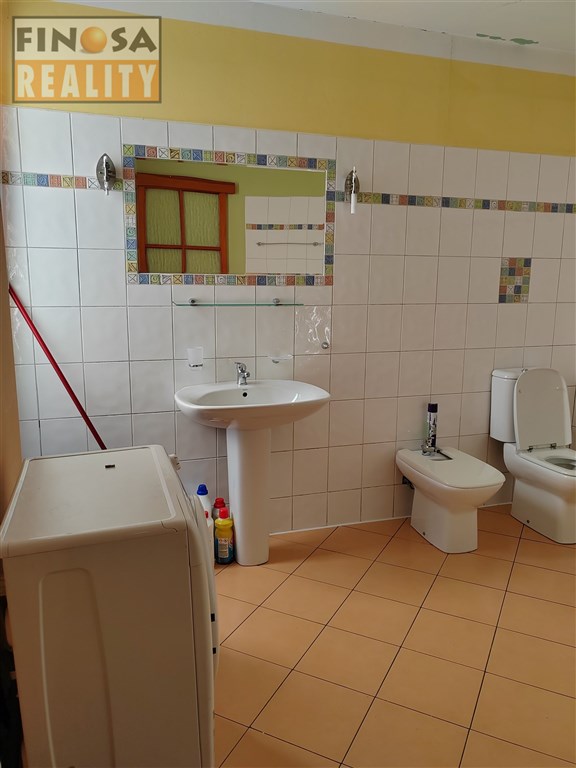 Nájem přízemního bytu v bližším centu Chomutova