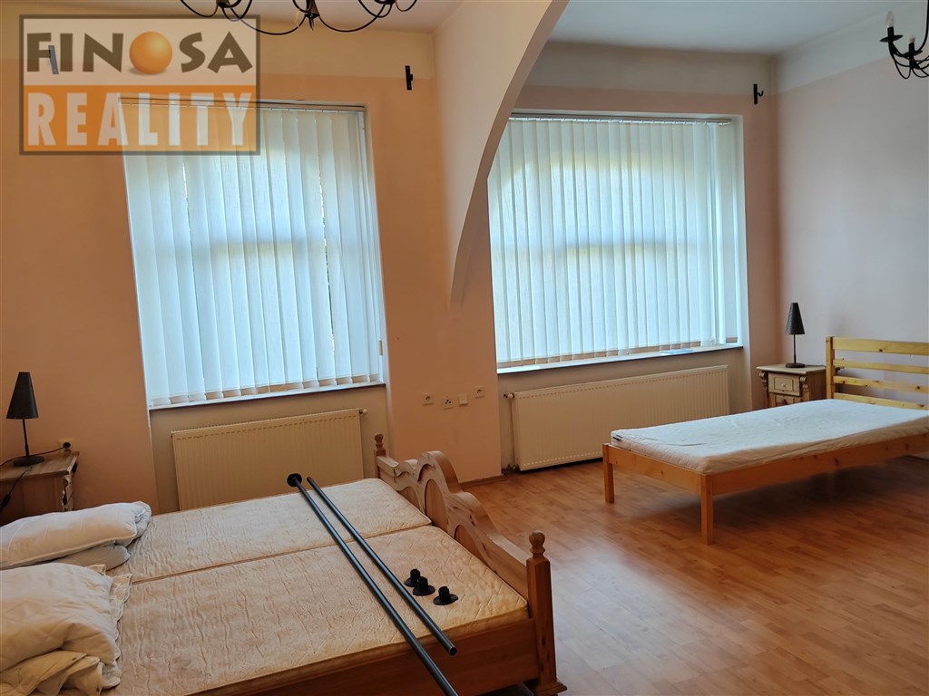 Nájem přízemního bytu v bližším centu Chomutova