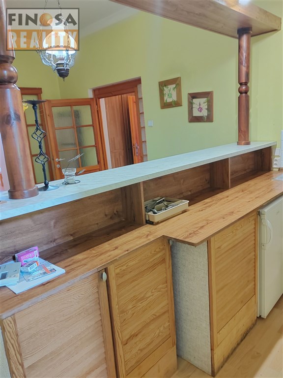 Nájem přízemního bytu v bližším centu Chomutova