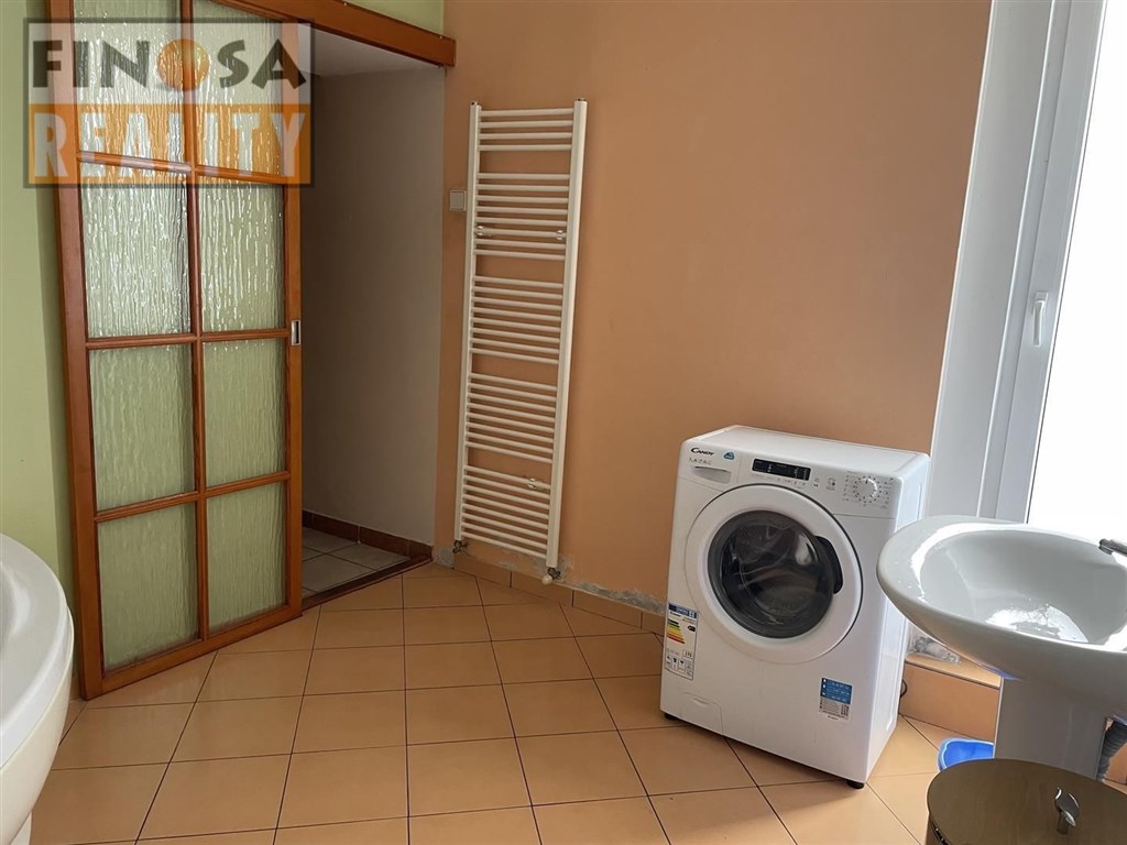 Nájem přízemního bytu v bližším centu Chomutova