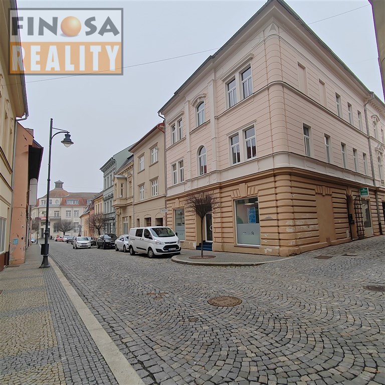 Nájem přízemního nebytového prostoru v centru Chomutova