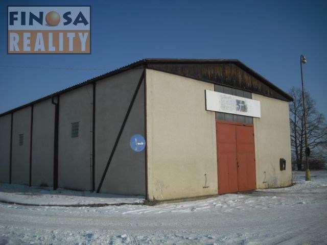 Nájem výrobní či skladové haly na okraji Chomutova