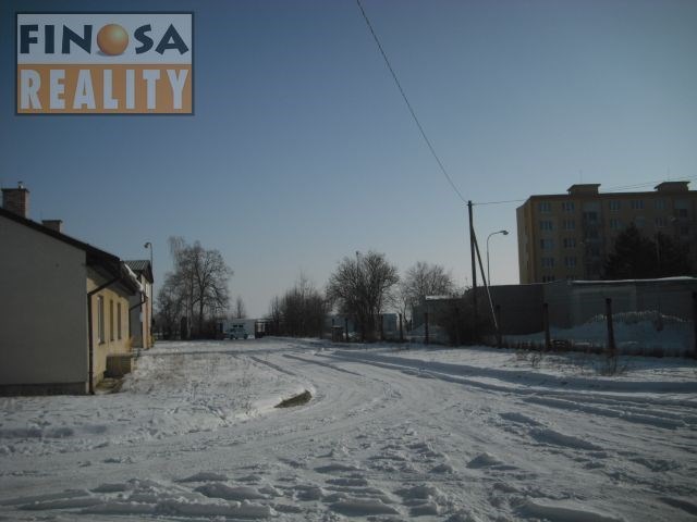 Nájem výrobní či skladové haly na okraji Chomutova