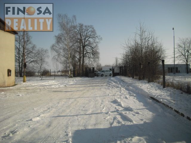 Nájem výrobní či skladové haly na okraji Chomutova