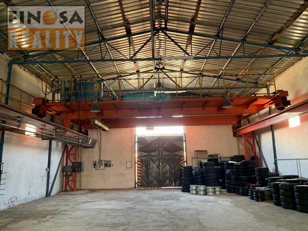 Nájem výrobní či skladové haly na okraji Chomutova