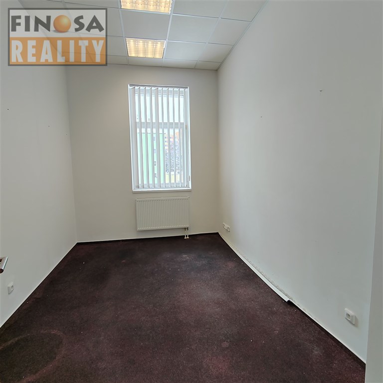 Nájem nebytového prostoru – kanceláře v bližším centru Chomutova