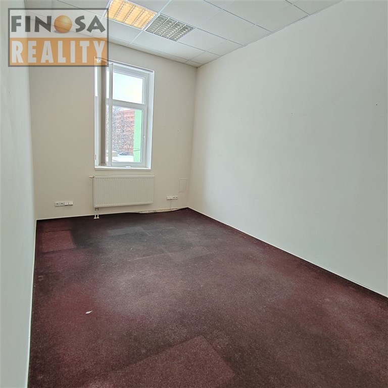 Nájem nebytového prostoru – kanceláře v bližším centru Chomutova