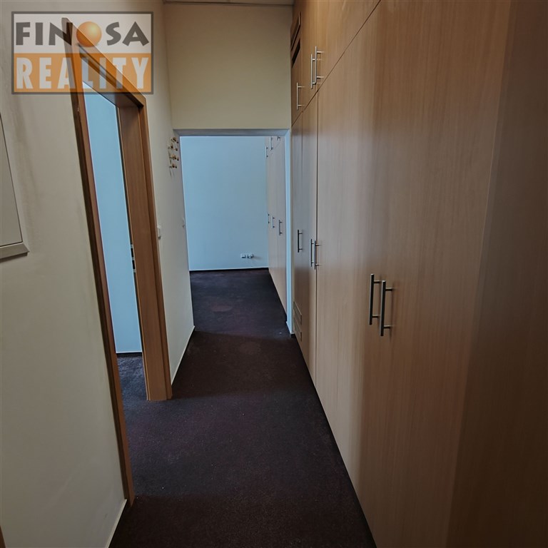 Nájem nebytového prostoru – kanceláře v bližším centru Chomutova