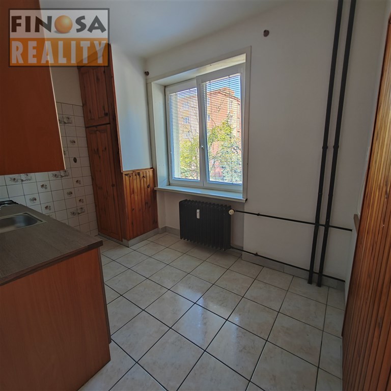 Nájem standardního bytu 1+2 ve slušné lokalitě města Most