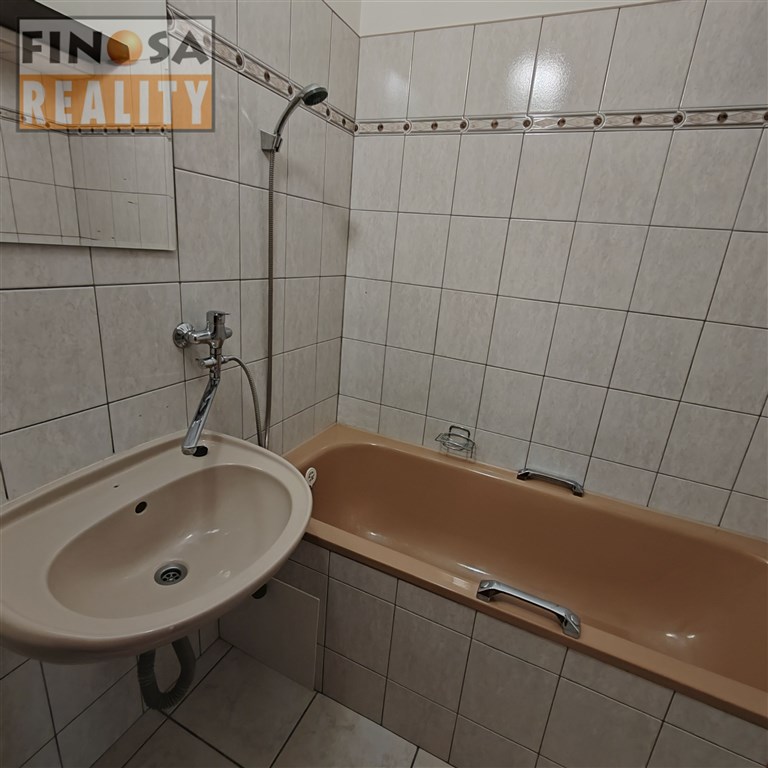 Nájem standardního bytu 1+2 ve slušné lokalitě města Most
