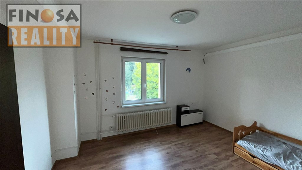 Pronájem bytu 3+1/B v Krásném Lese, Petrovice, okr. Ústí nad Labem.