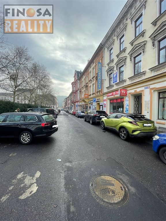 Nájem kanceláří v centru Ústí nad Labem, ul. Vaníčkova