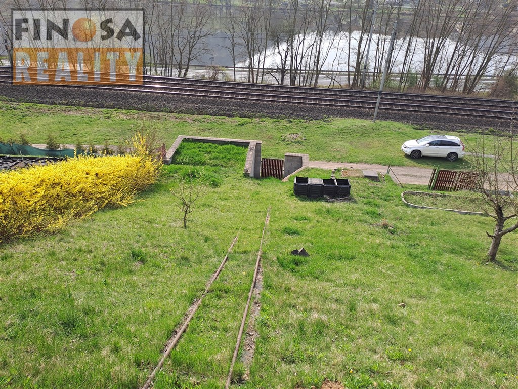 Rekreační objekt vhodný k celoročnímu bydlení s vlastním zdrojem vody (vrt)