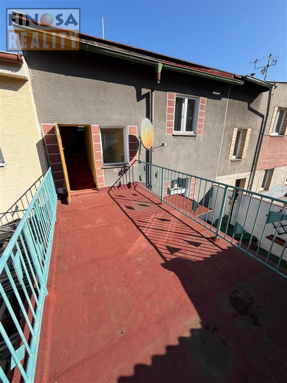 Řadový rodinný dům ve Rtyni nad Bílinou