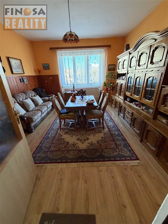 Řadový rodinný dům ve Rtyni nad Bílinou