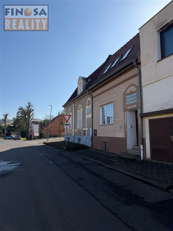 Řadový rodinný dům ve Rtyni nad Bílinou