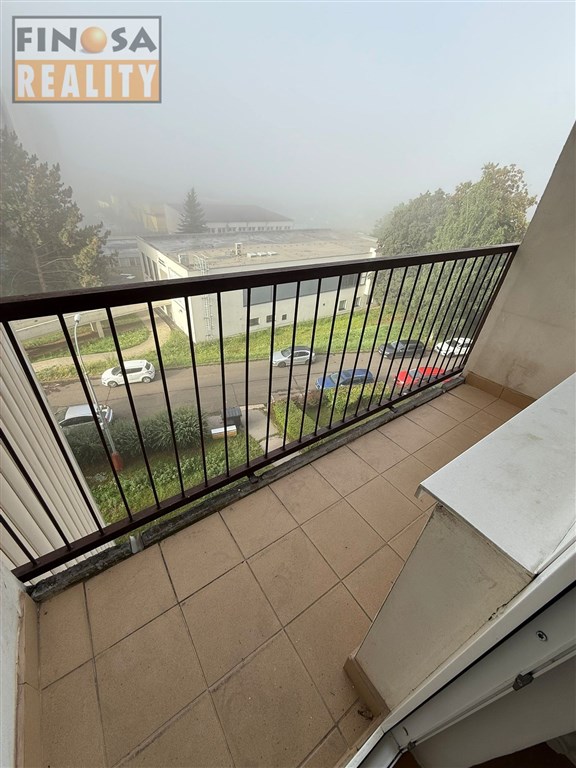 Velký byt 4+1+L (podl.pl. 104 m2) k nájmu v Ústí nad Labem, Klíše, ul. Klíšská