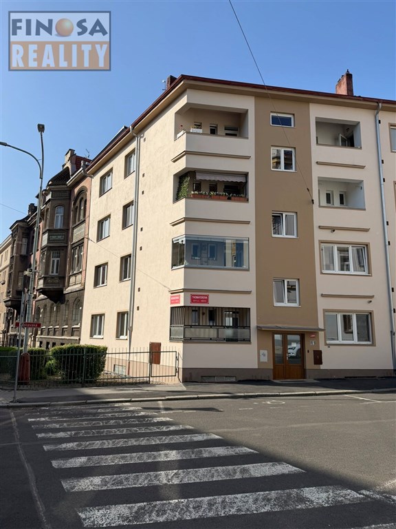 Bytová jednotka 3+KK (87 m2) po kompletní rekonstrukci v Ústí nad Labemcentrum, ul. Thomayerova