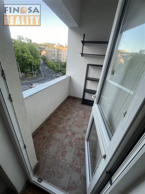 Bytová jednotka 3+KK (87 m2) po kompletní rekonstrukci v Ústí nad Labem-centrum, ul. Thomayerova