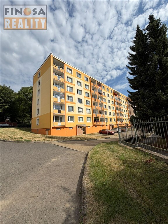 Byt 4+1 (81 m2) s lodžií v Ústí nad Labem – Neštěmice, ul. Mlýnská