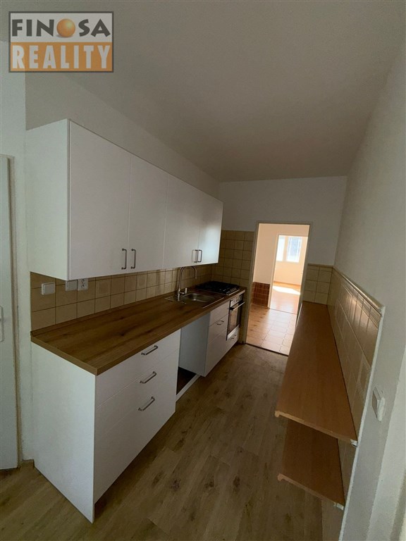 Byt 4+1 (81 m2) s lodžií v Ústí nad Labem – Neštěmice, ul. Mlýnská